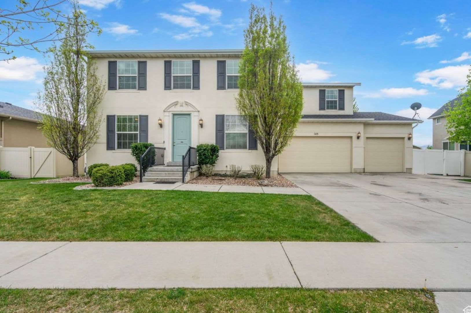 Beautiful 4 Bed / 3.5 Bath Home for Rent – American Fork, UT — photo 1