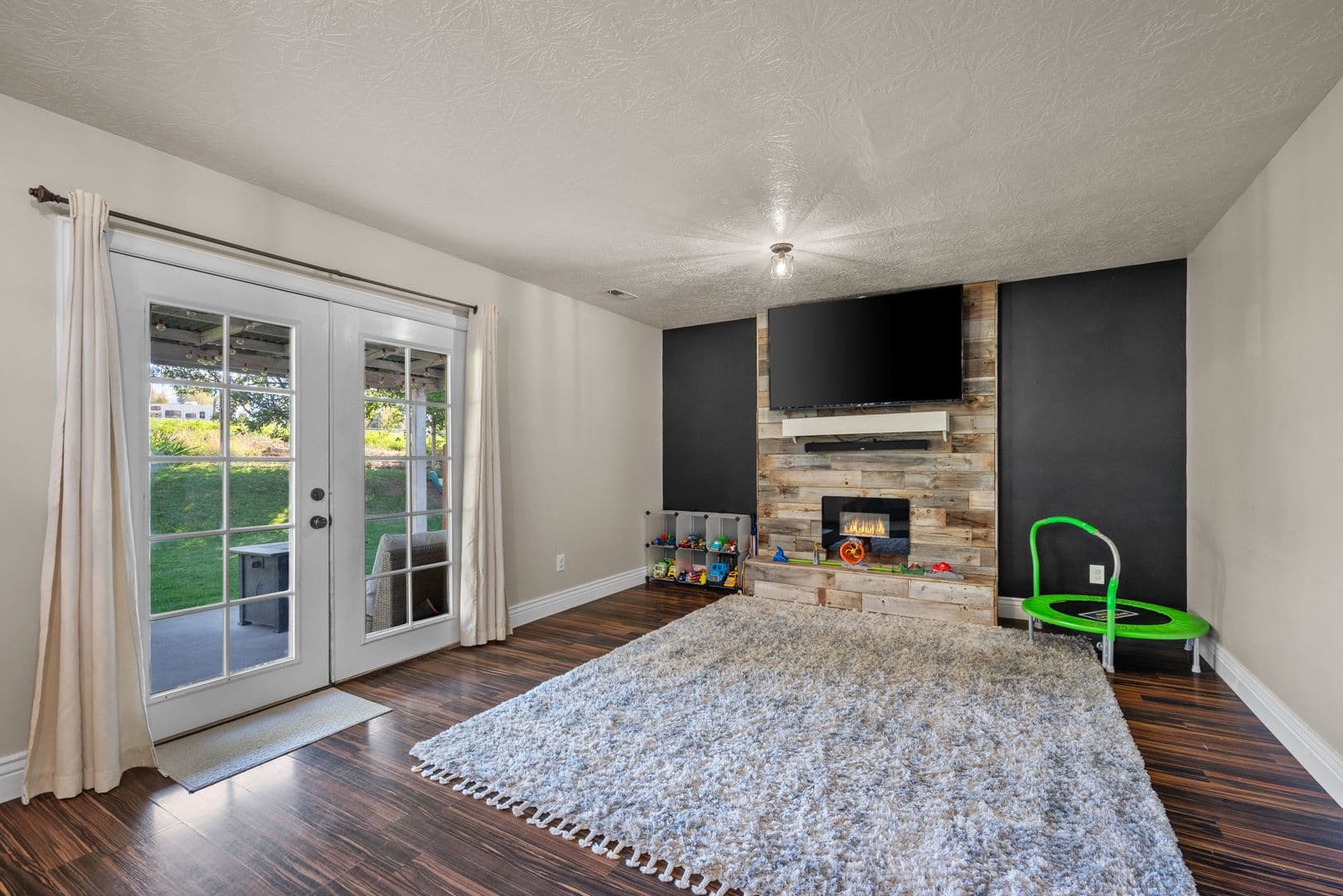 5 Bed / 3 Bath Home for Rent in American Fork — photo 13