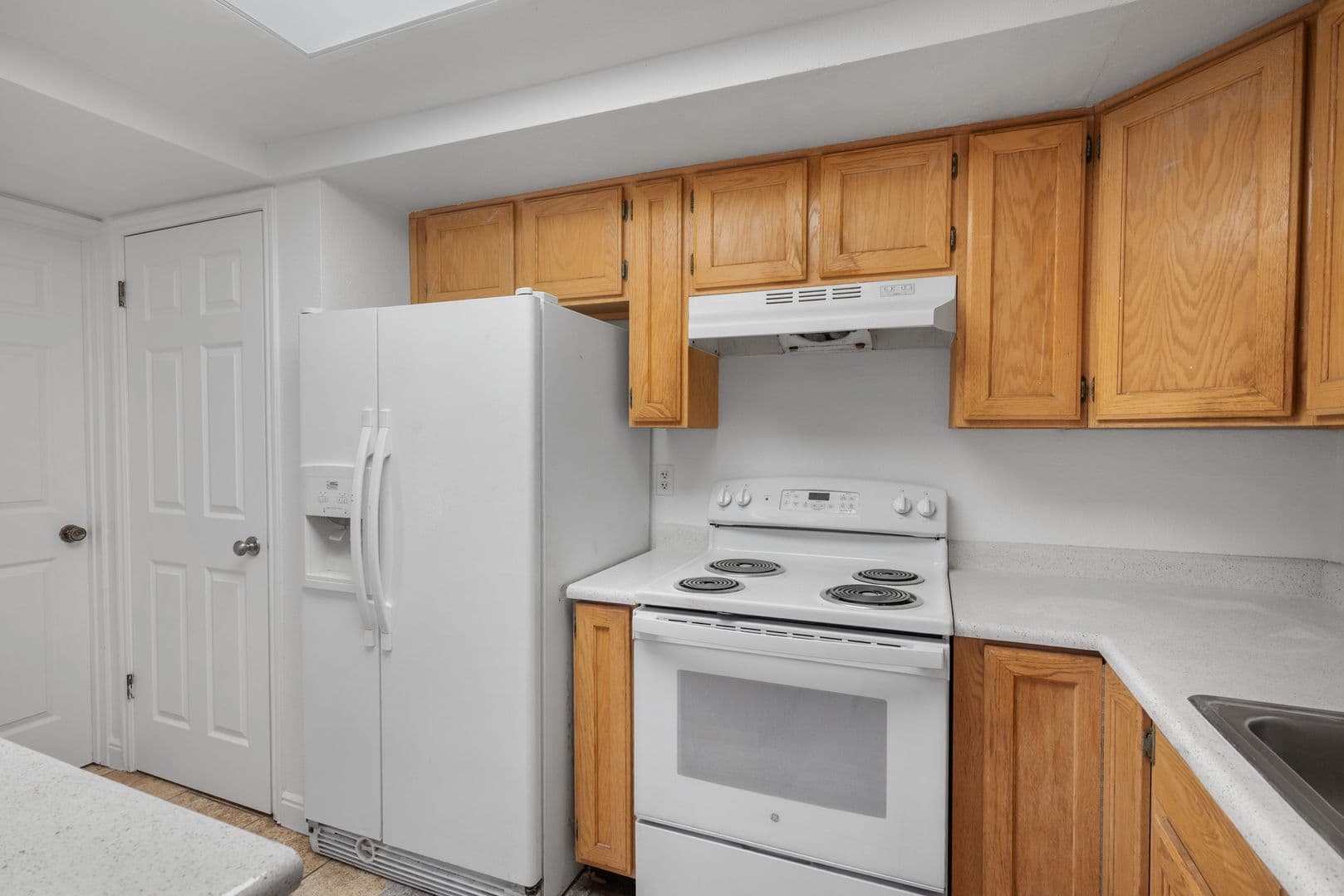 4 Bed / 3.5 Bath Duplex in Cottonwood Heights — photo 8