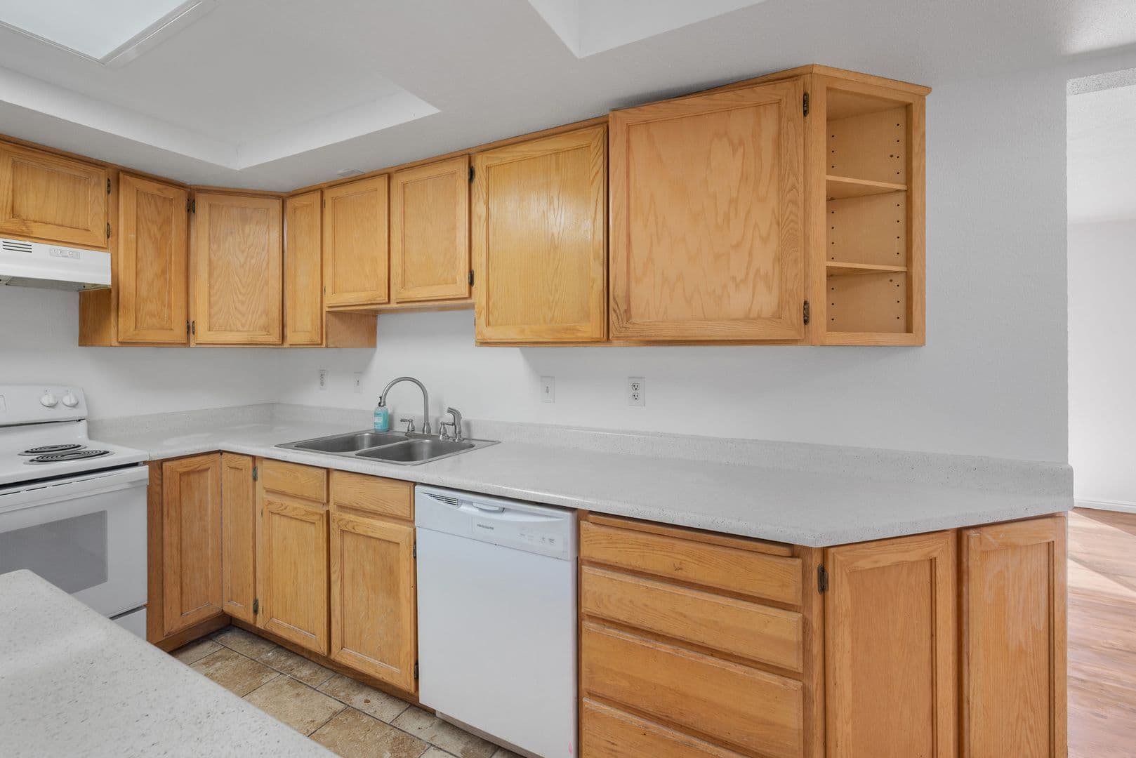4 Bed / 3.5 Bath Duplex in Cottonwood Heights — photo 9