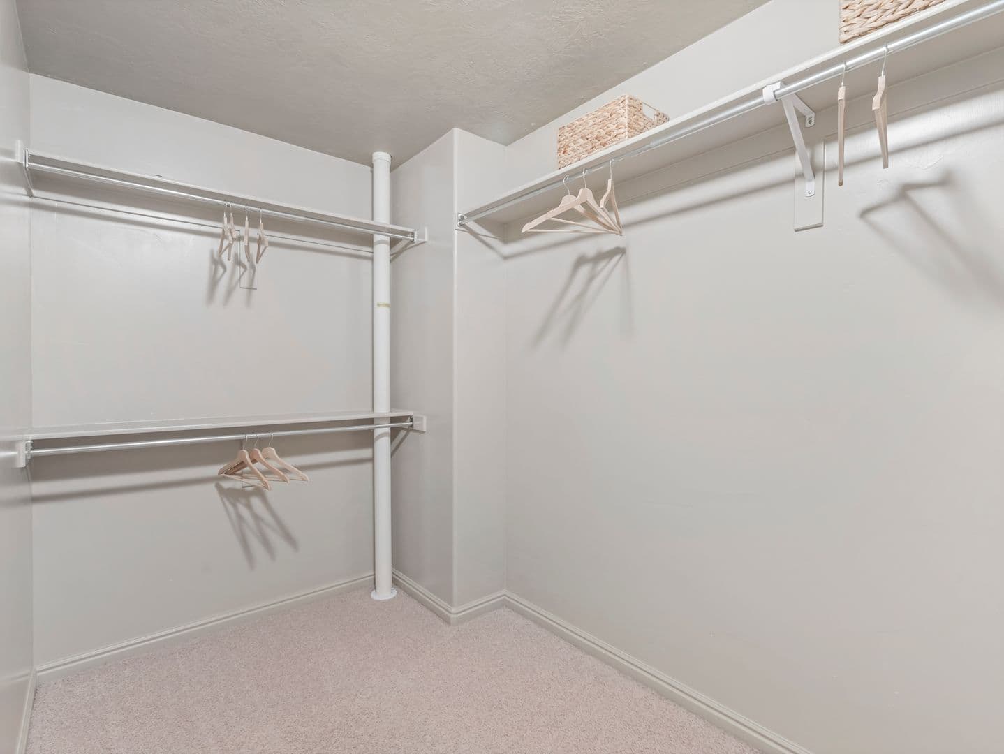 4 Bed / 3.5 Bath Spacious Home for Rent in Draper – Internet & Cable Included! — photo 25