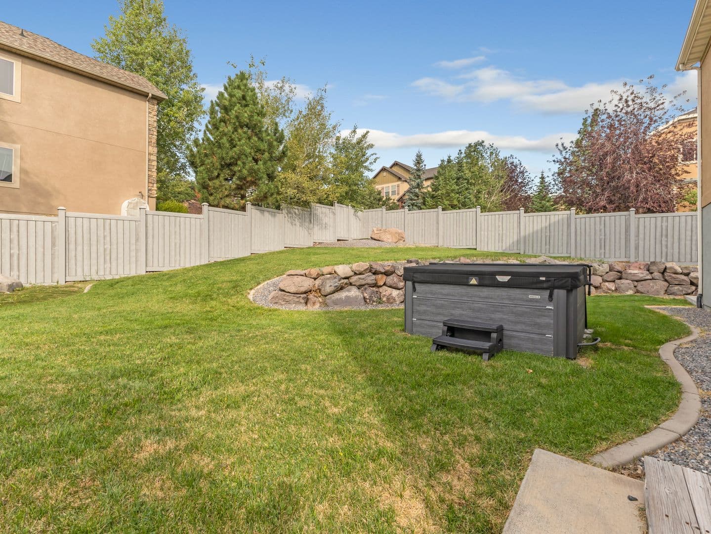 4 Bed / 3.5 Bath Spacious Home for Rent in Draper – Internet & Cable Included! — photo 34