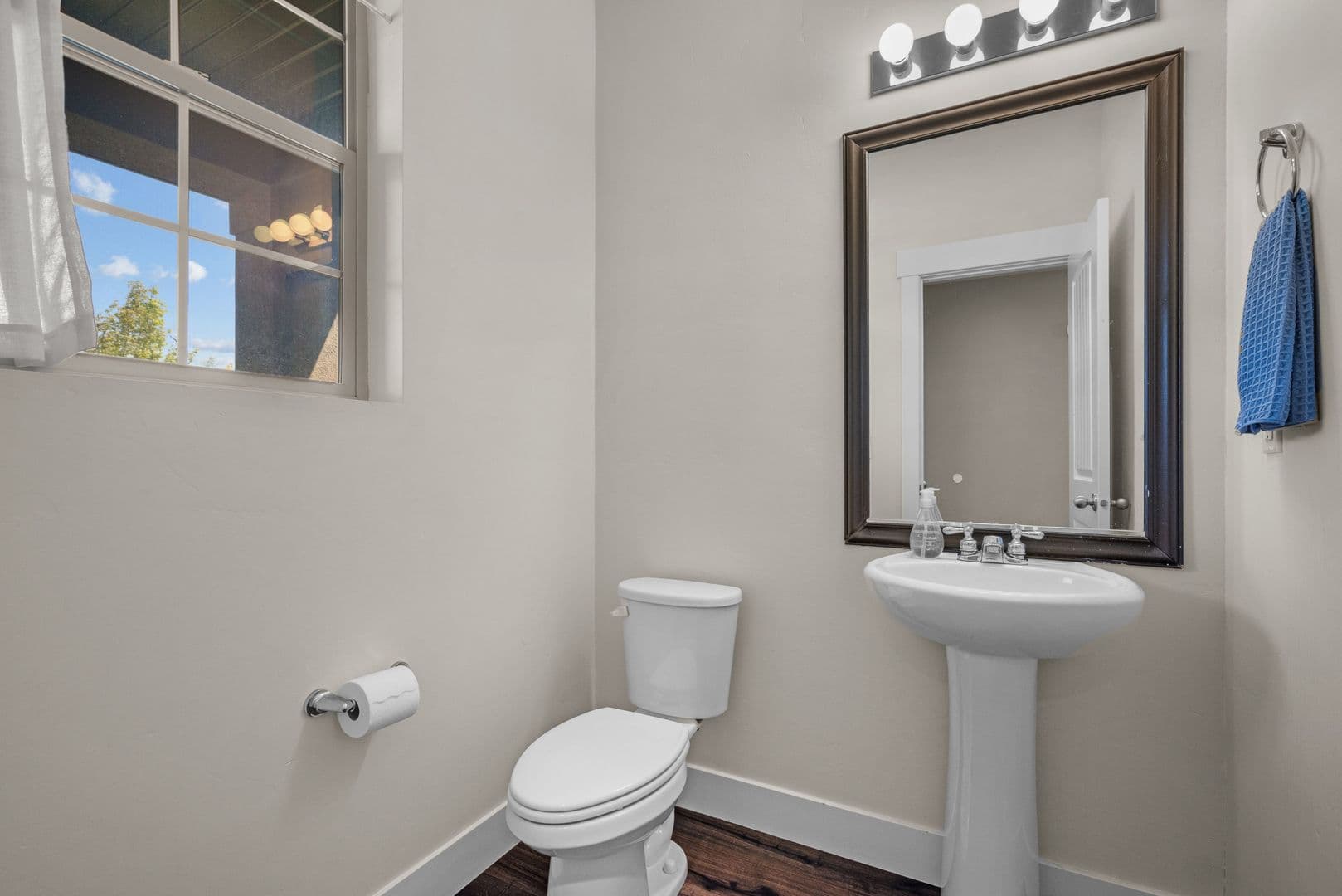 5 Bed / 3.5 Bath Home in Draper — photo 13