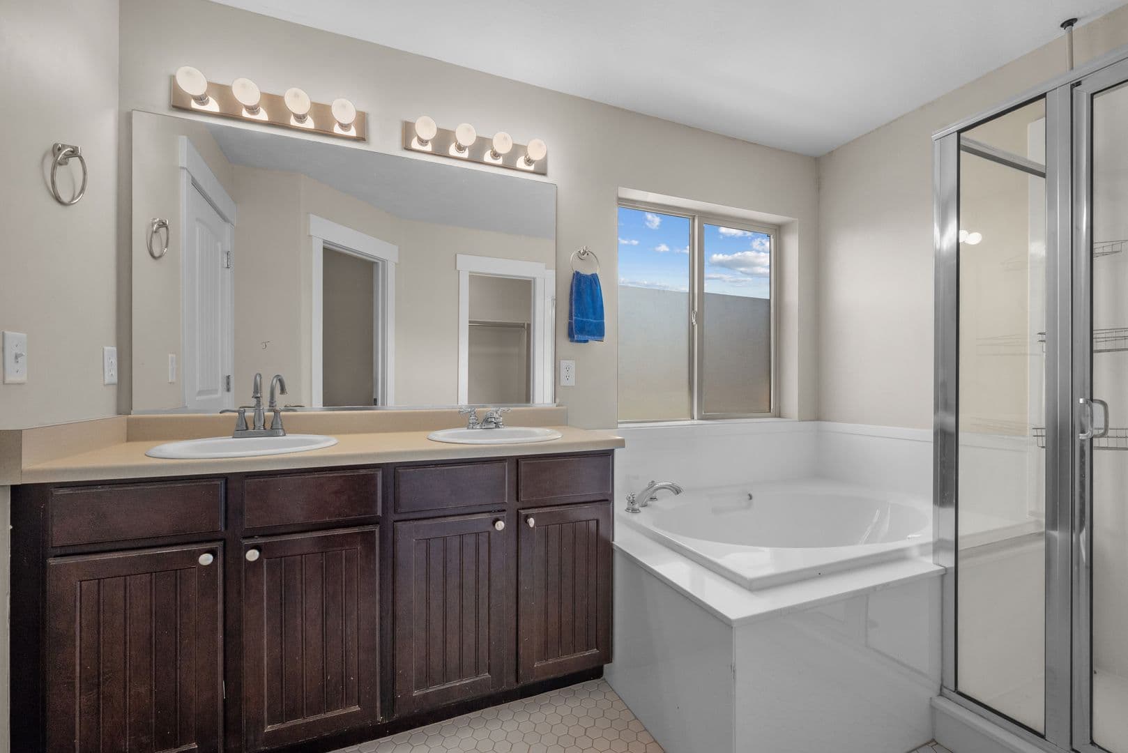 5 Bed / 3.5 Bath Home in Draper — photo 16