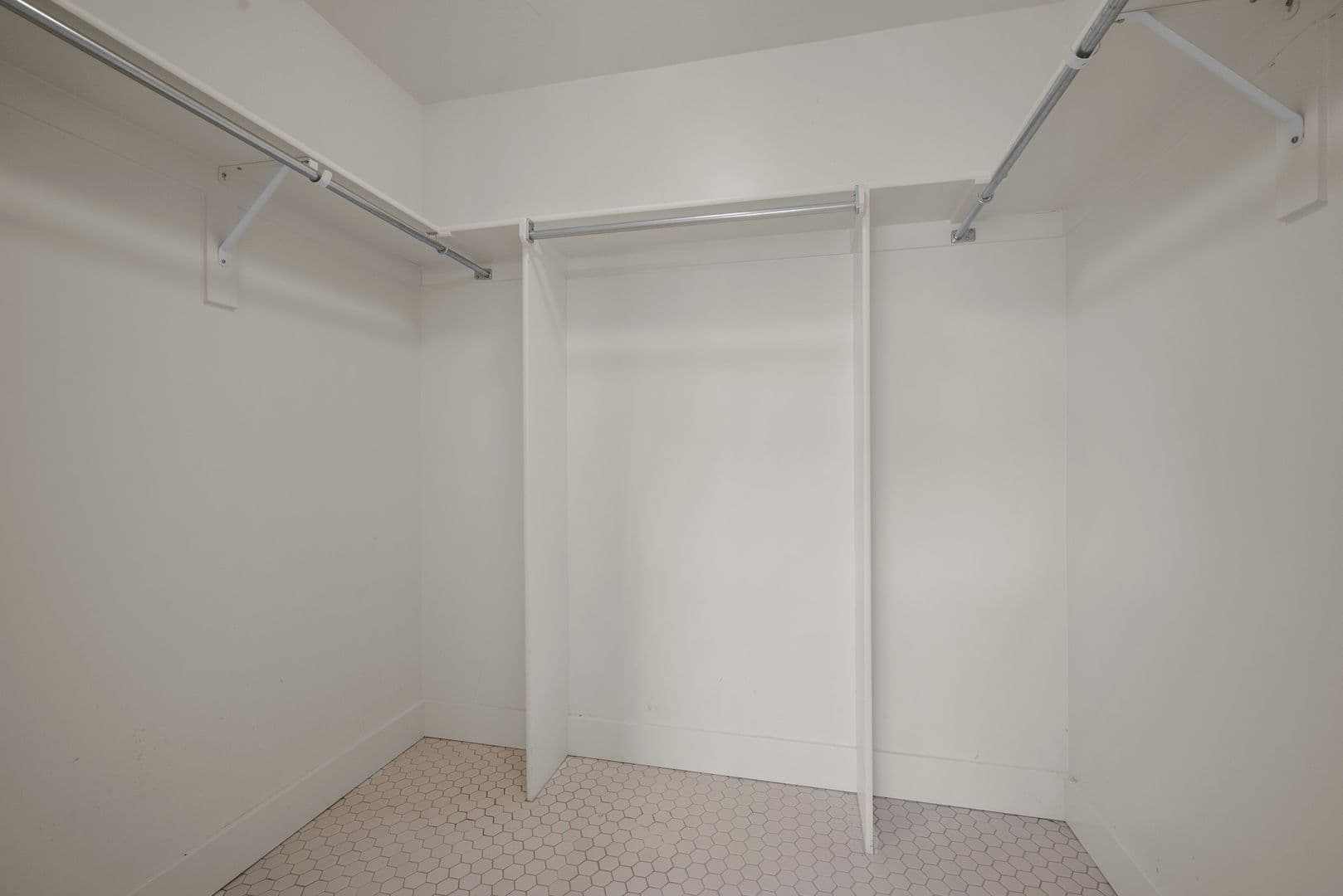 5 Bed / 3.5 Bath Home in Draper — photo 18