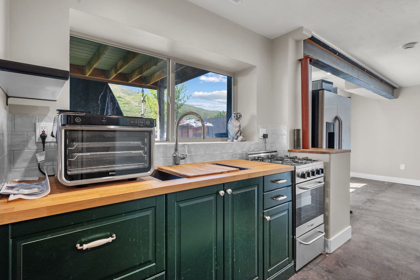 5 Bed / 3.5 Bath Home in Draper — photo 28