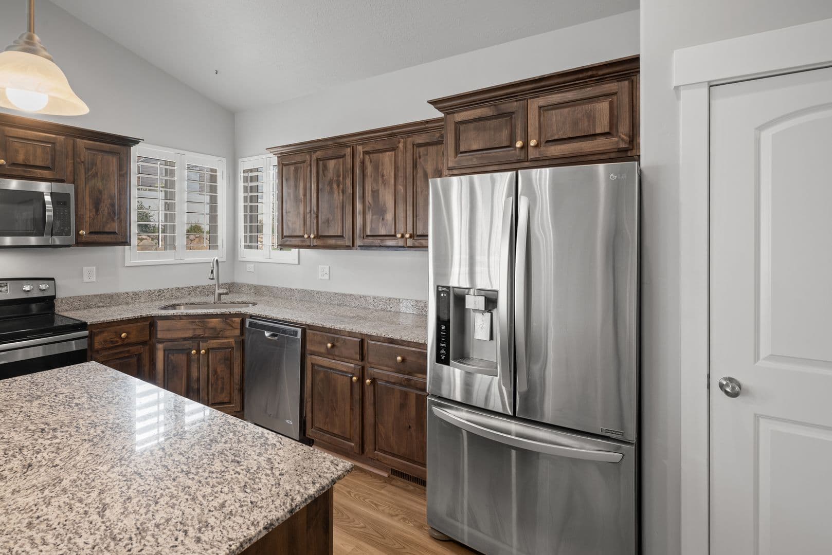2 Bed / 2 Bath Brand-New Remodeled ADU for Rent in Eagle Mountain — photo 5