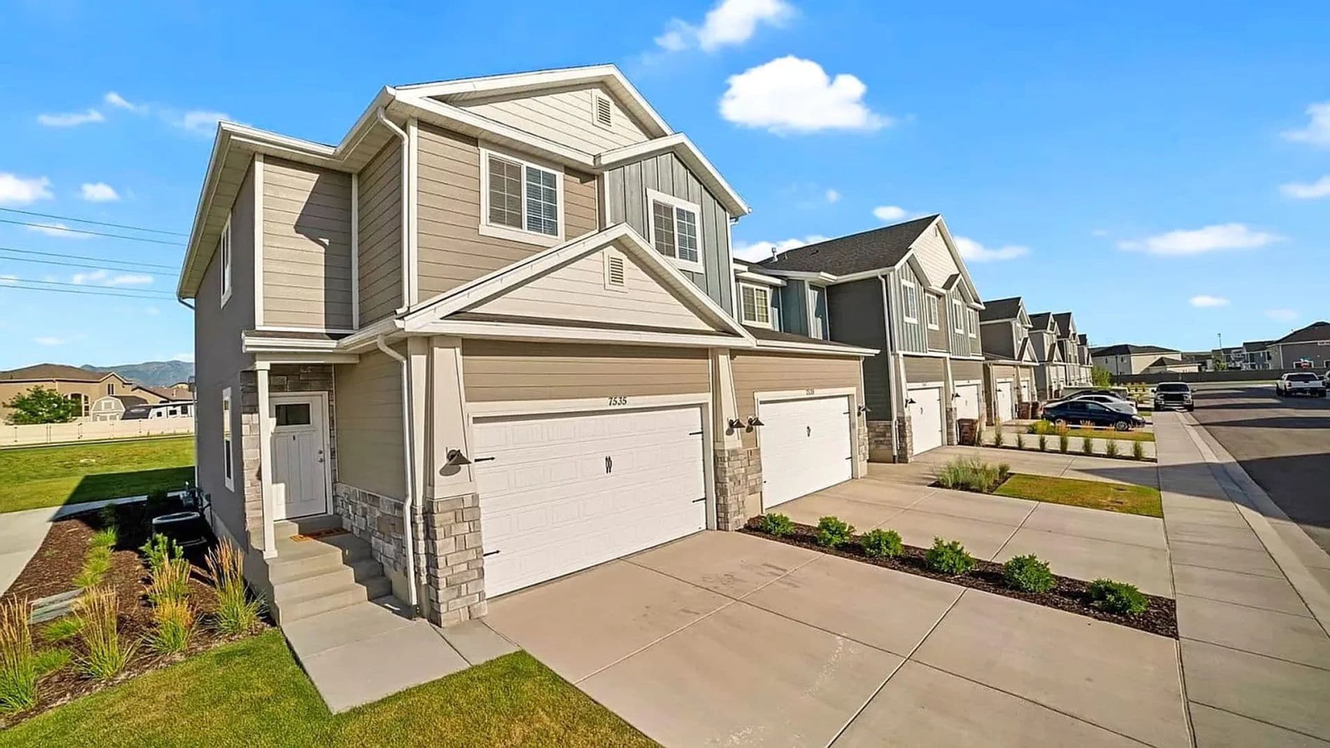 5 Bed / 4 Bath Home for Rent – Eagle Mountain, UT — photo 2