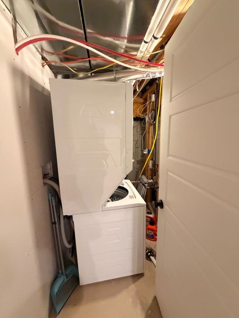 1 Bed / 1 Bath Basement Apartment in Lehi — photo 9