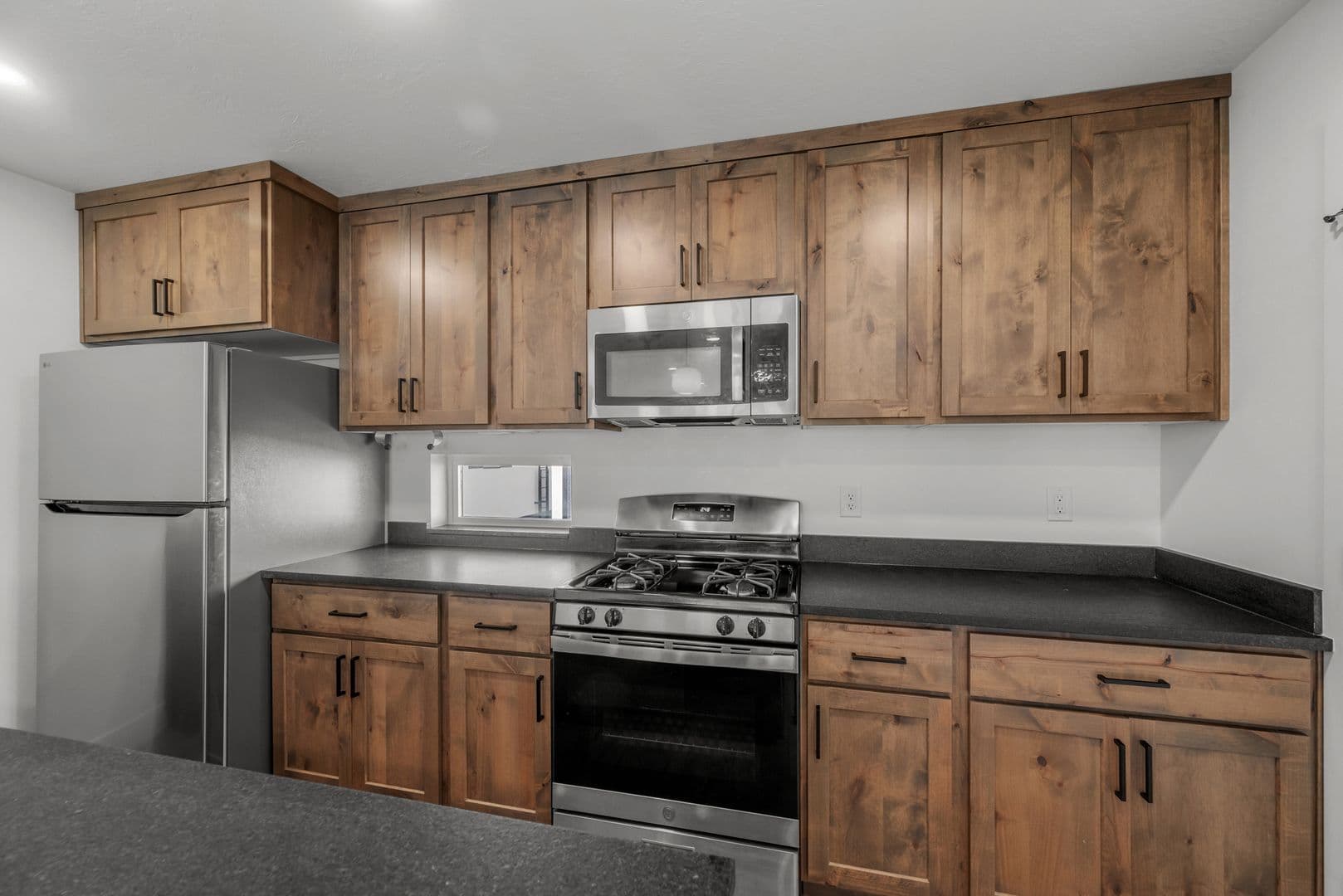 4 Bed / 3 Bath Brand-New Townhome for Rent in Salt Lake City — photo 10