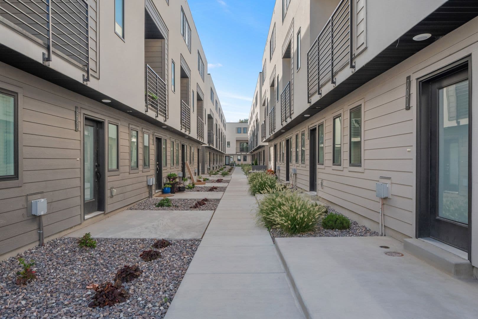 4 Bed / 3 Bath Brand-New Townhome for Rent in Salt Lake City — photo 3