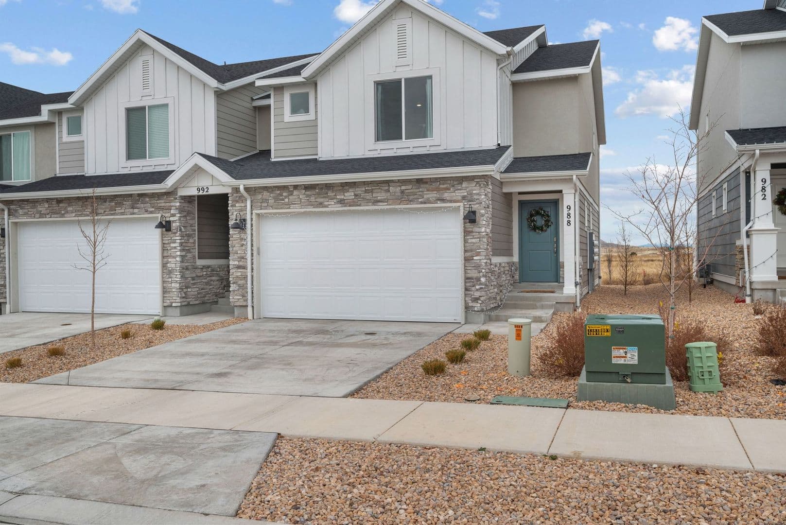 3 Bed / 2.5 Bath Townhome for Rent – Santaquin, UT — photo 1