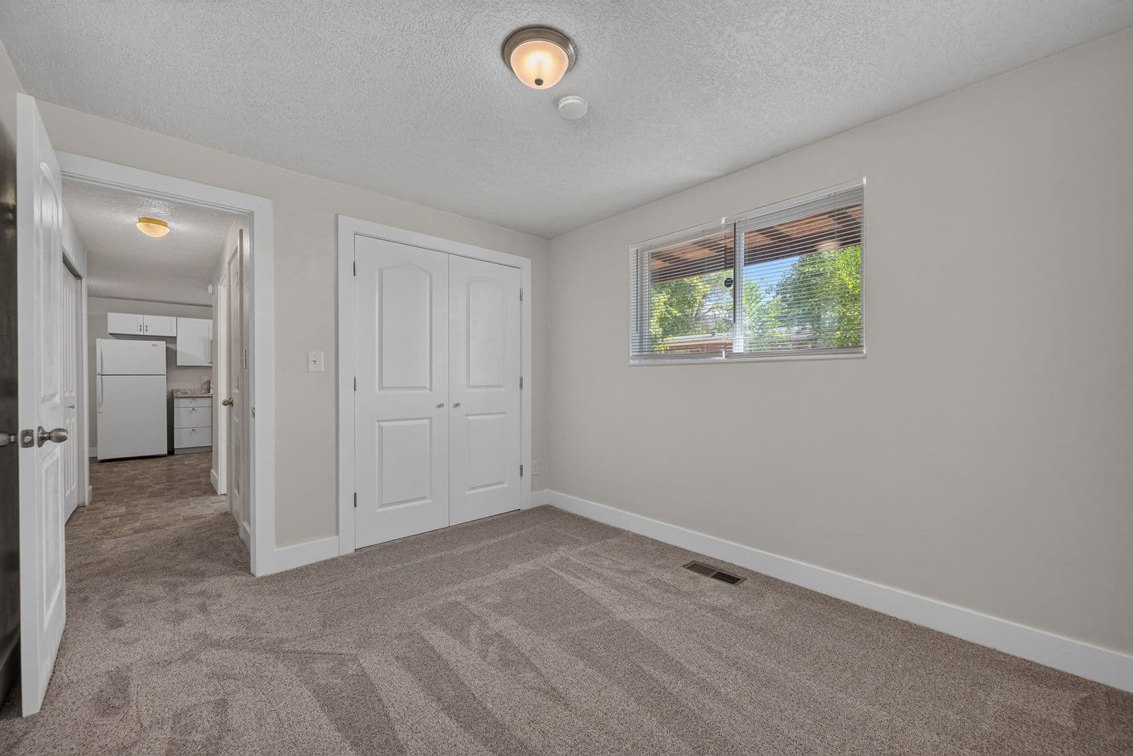 3 Bed / 1 Bath Home for Rent in Springville — photo 13