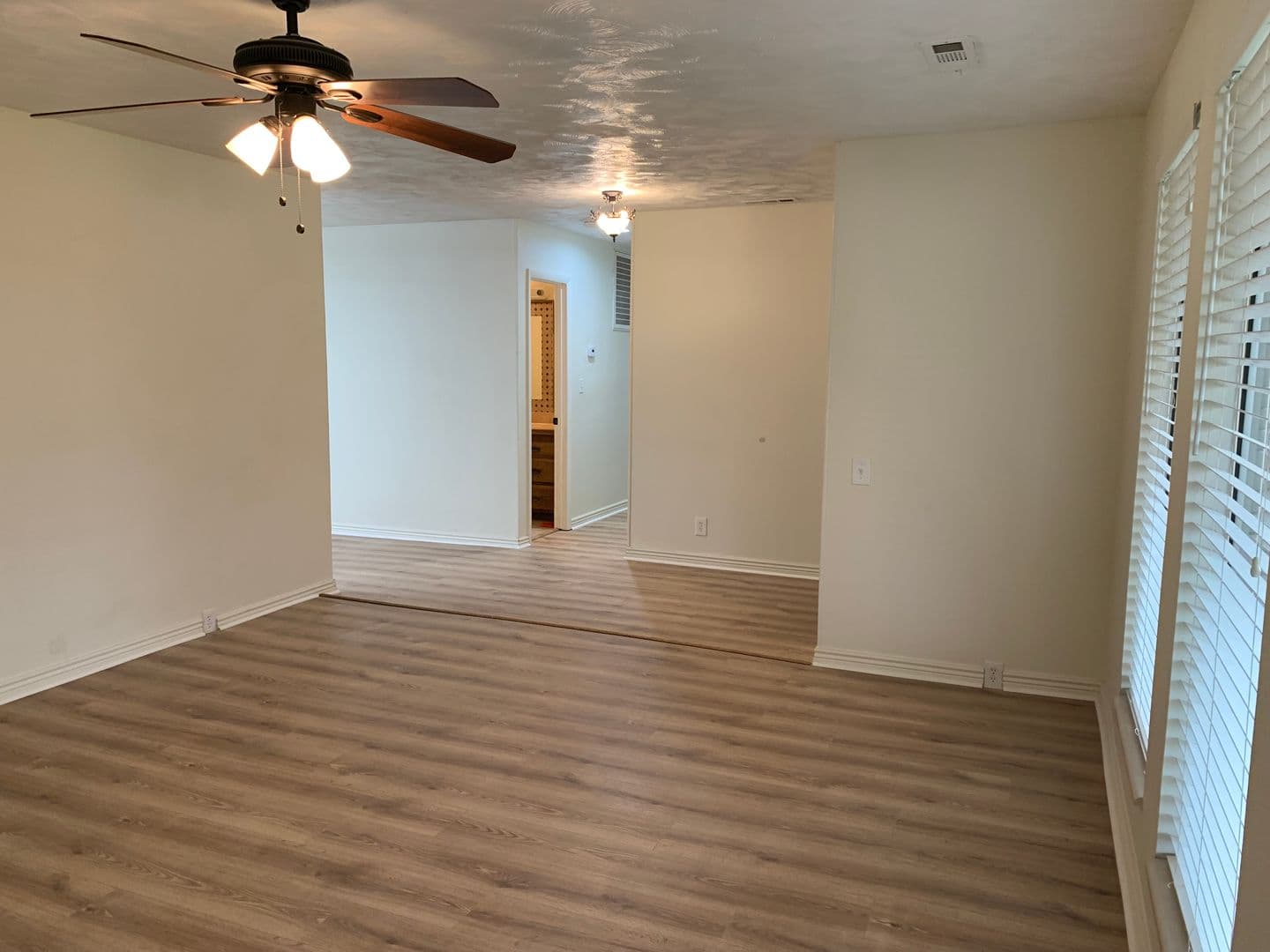 4 Bed / 3 Bath Main-Floor Unit in St. George — photo 5