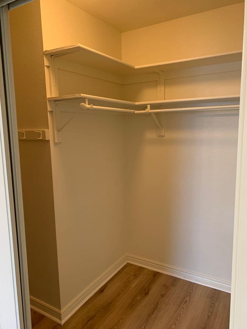 4 Bed / 3 Bath Main-Floor Unit in St. George — photo 19