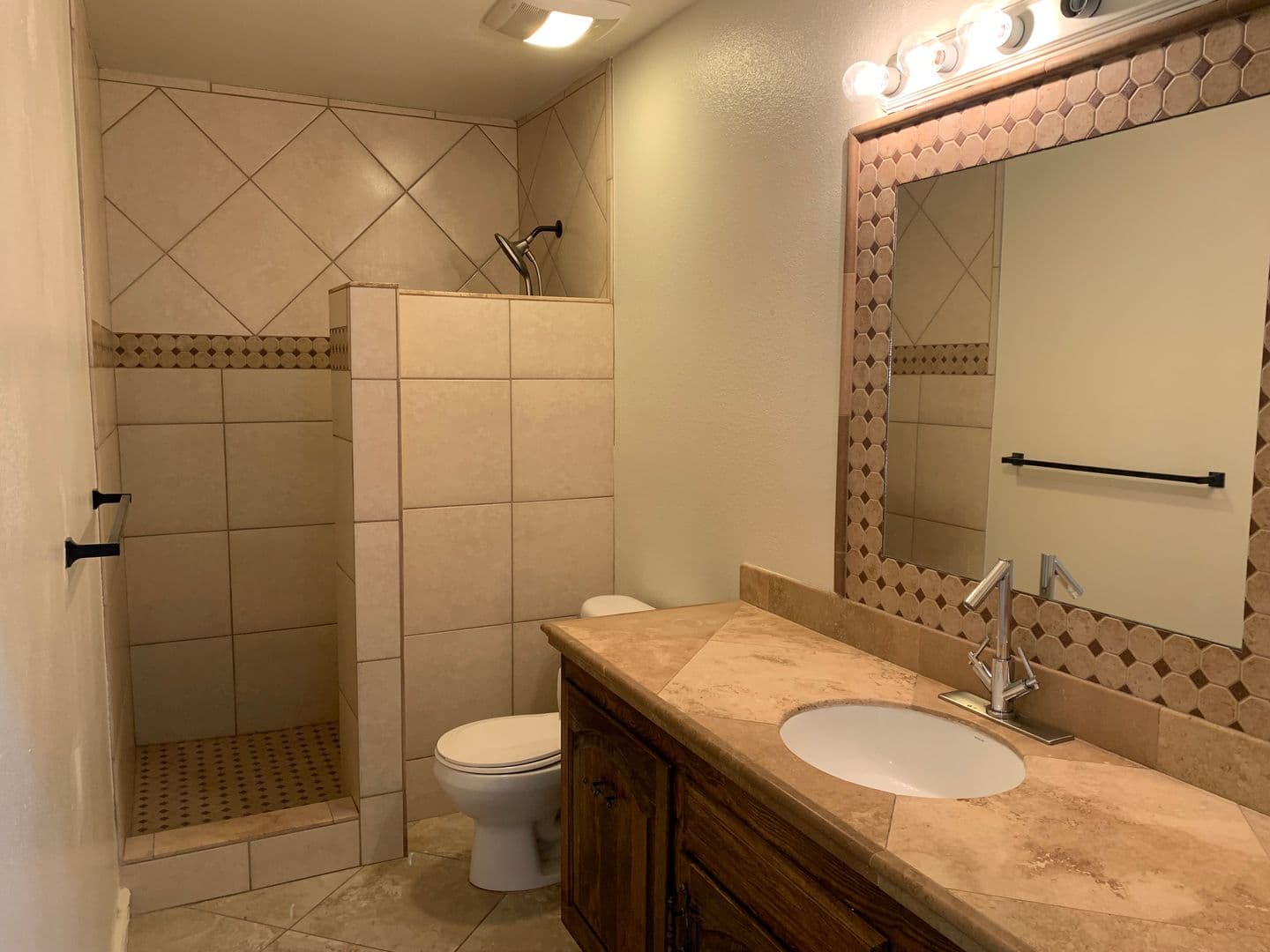 4 Bed / 3 Bath Main-Floor Unit in St. George — photo 24